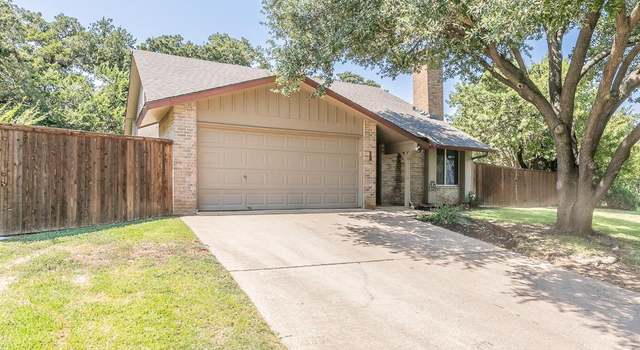 Photo of 3201 Scenic Hills Dr, Bedford, TX 76021