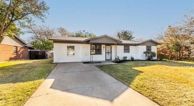 Photo of 5625 Cloverdale Dr, Fort Worth, TX 76134