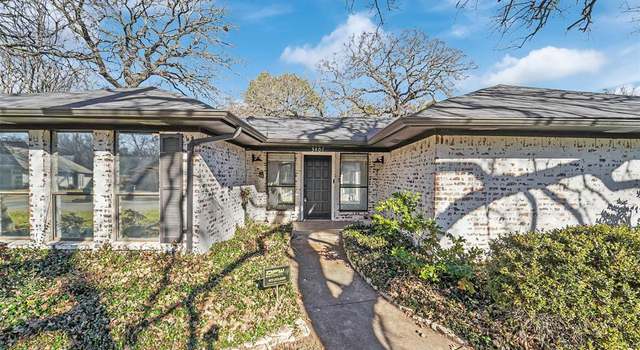 Photo of 3401 Commander Ct, Arlington, TX 76017
