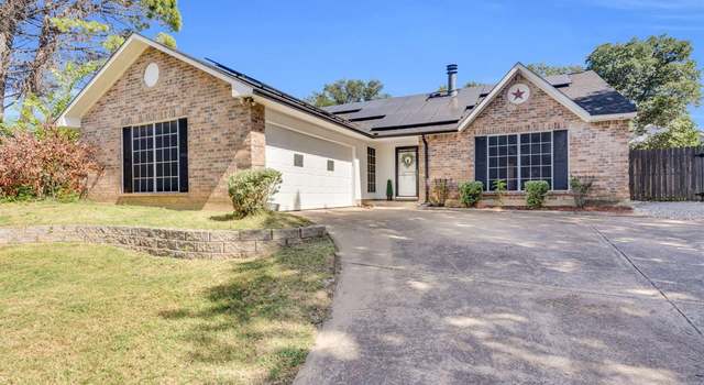 Photo of 3917 Mulberry Ln, Bedford, TX 76021