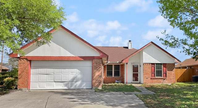 Photo of 103 Freedom Ln, Arlington, TX 76002