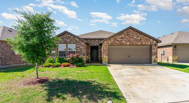 Photo of 1720 Duskwood Dr, Lancaster, TX 75146