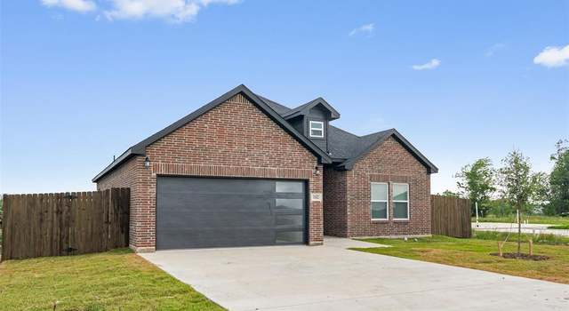 Photo of 1042 Springview Ln, Mabank, TX 75147