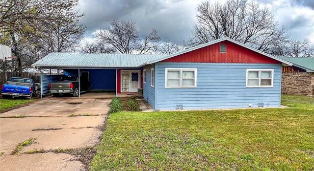 Photo of 904 4th St, Knox City, TX 79529