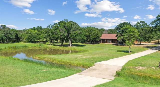 Photo of 160 Falcon Dr, Weatherford, TX 76088