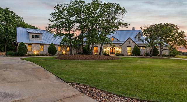 Photo of 1100 Triple Crown Ct, Argyle, TX 76226