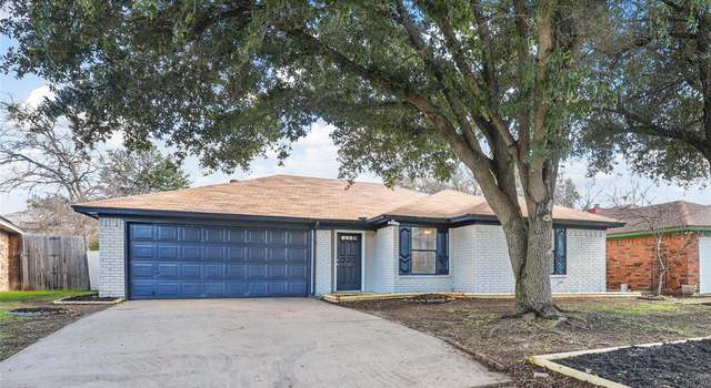 Photo of 7917 Camelot Rd, Fort Worth, TX 76134