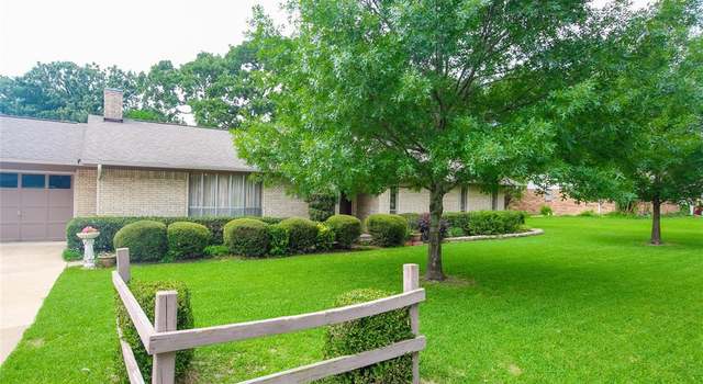 Photo of 107 Clover Dr, Gun Barrel City, TX 75156