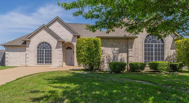 Photo of 942 Lost Pine Dr, Midlothian, TX 76065