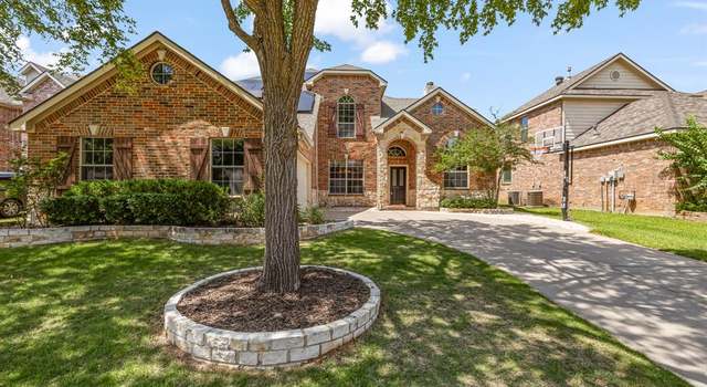 Property at 3912 Appleton Ln, Flower Mound, TX 75022, 5 beds, 3.5 baths