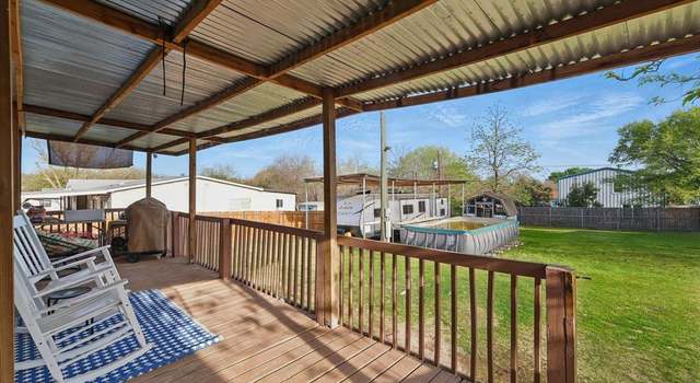 Photo of 11420 White Leaf Ct E, Fort Worth, TX 76135