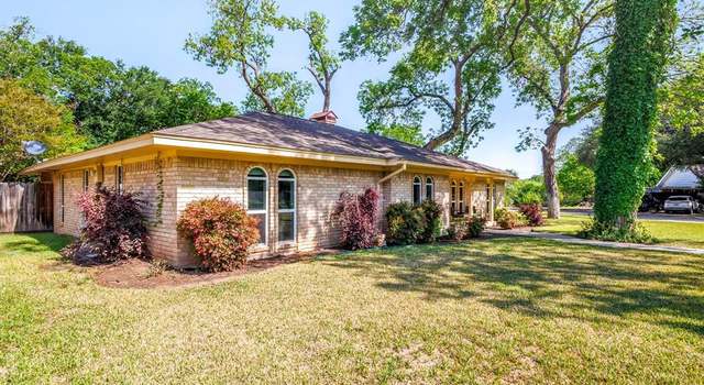 Photo of 108 Quail Run, Brownwood, TX 76801