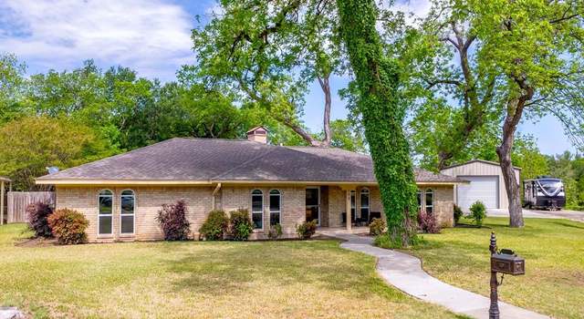 Photo of 108 Quail Run, Brownwood, TX 76801