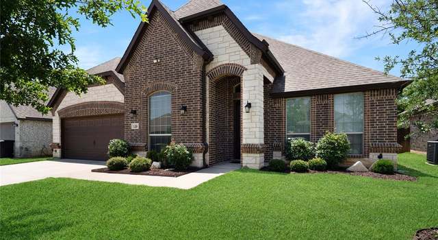 Photo of 129 Colonial Dr, Joshua, TX 76058