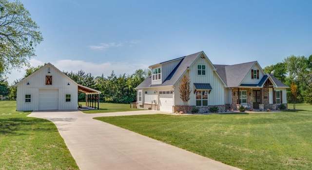 Photo of 597 Burks Rd, Whitewright, TX 75491