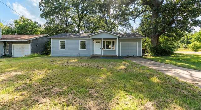 Photo of 320 16th St SW, Paris, TX 75460