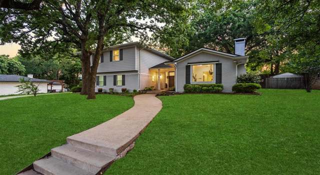 Photo of 2306 Monte Cristo Dr, Sherman, TX 75092