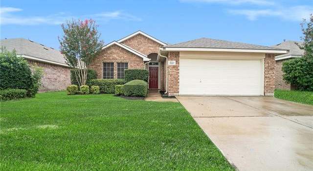 Photo of 1057 Breeders Cup Dr, Fort Worth, TX 76179