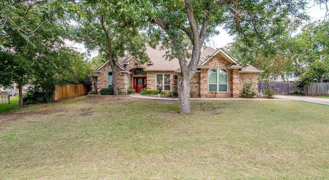 Photo of 6210 Joseph Dr, Granbury, TX 76049
