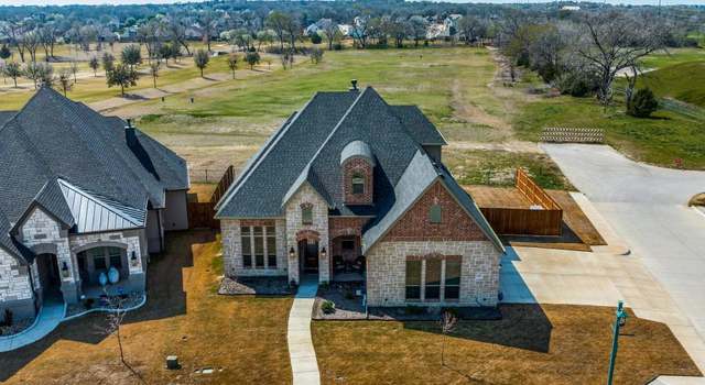 Photo of 1357 Crown Valley Dr, Weatherford, TX 76087