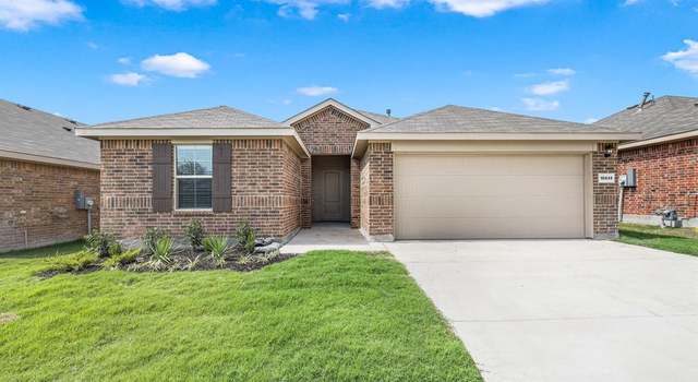 Photo of 413 Lubbock Dr, Azle, TX 76020