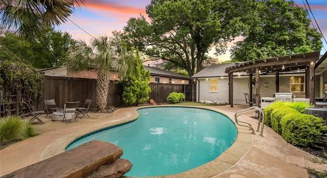 Photo of 8415 Baumgarten Dr, Dallas, TX 75228