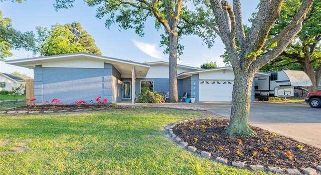 Photo of 138 Hideaway Ln E, Hideaway, TX 75771