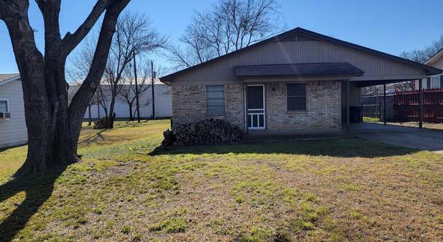 Photo of 209 8th St, Justin, TX 76247