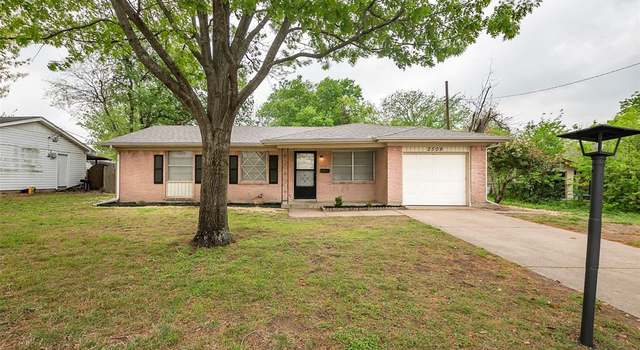 Photo of 2509 Rutgers Dr, Lancaster, TX 75134