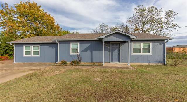 Photo of 411 Mill St, Cumby, TX 75433