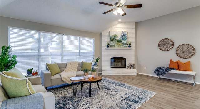 Photo of 3928 Valez Dr, Carrollton, TX 75007