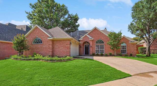 Photo of 2708 Holly Brook Ct, Bedford, TX 76021