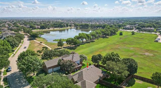 Photo of 110 Lakeshore Dr, Trophy Club, TX 76262