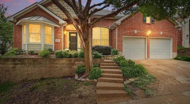Photo of 8926 White Pine Ln, Dallas, TX 75238