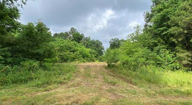 Photo of 5511 Snapdragon Rd, Ore City, TX 75683