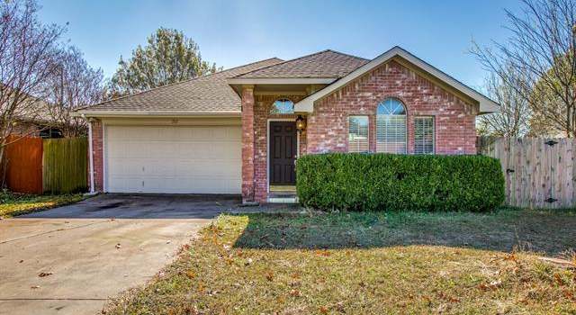 Photo of 202 Briarglen Dr, Cedar Hill, TX 75104