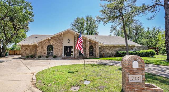 Photo of 713 Havenwood Ln S, Fort Worth, TX 76112