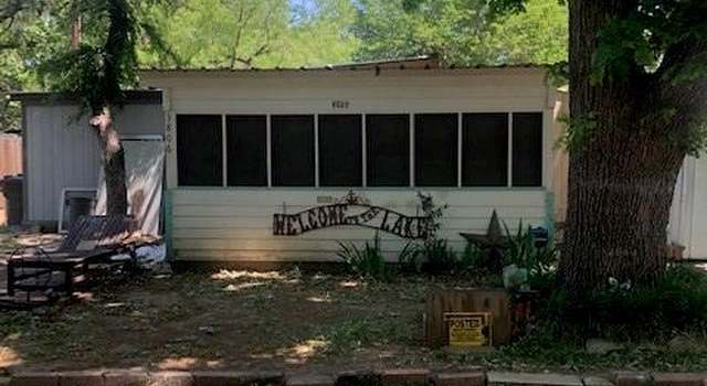 Photo of 3806 Avra Cir, Granbury, TX 76048