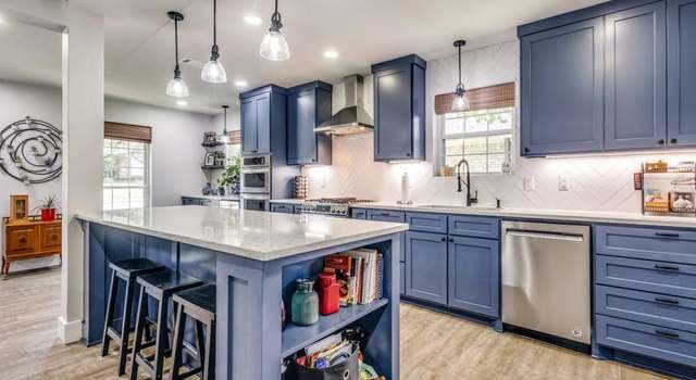 Photo of 1313 Juniper Ln, Lewisville, TX 75077