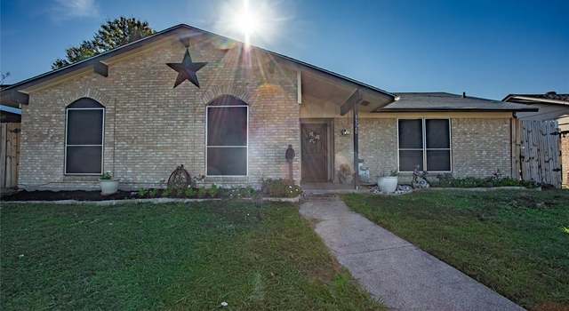 Photo of 3320 Rockne Ln, Mesquite, TX 75150