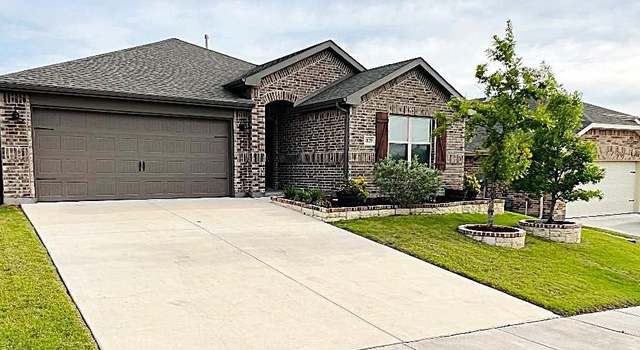 Photo of 1829 Agarito Dr, Weatherford, TX 76086
