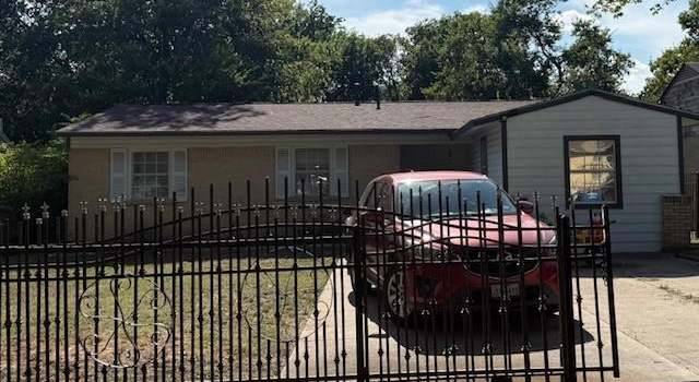 Photo of 3413 Utah Ave, Dallas, TX 75216