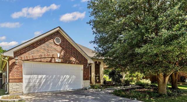 Photo of 24 Tallwood Ln, Edgecliff Village, TX 76134