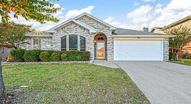 Photo of 729 Covent Garden Pl, Midlothian, TX 76065
