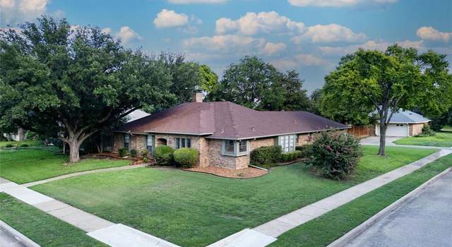 Photo of 2302 Acacia St, Richardson, TX 75082