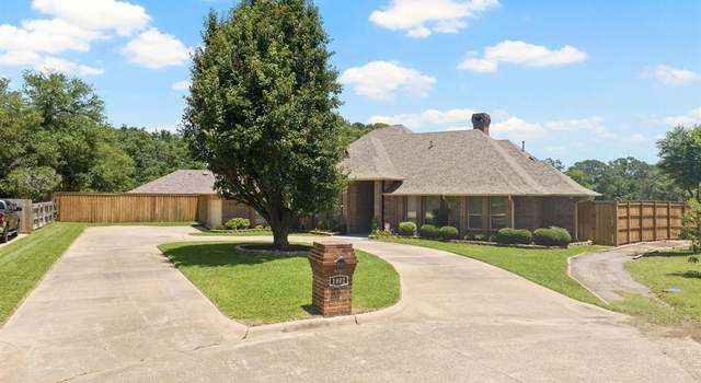 Photo of 1802 Hogan Ln, Mount Pleasant, TX 75455