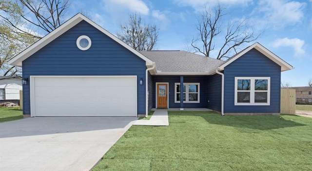 Photo of 816 Jefferson St E, Sulphur Springs, TX 75482