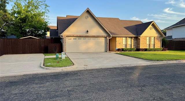 Photo of 204 Mill Run Dr, Longview, TX 75604