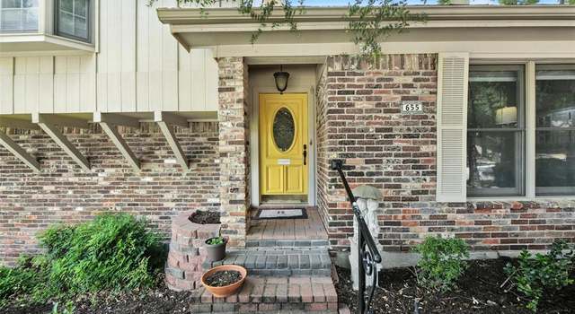 Photo of 655 Springhill Dr, Hurst, TX 76054