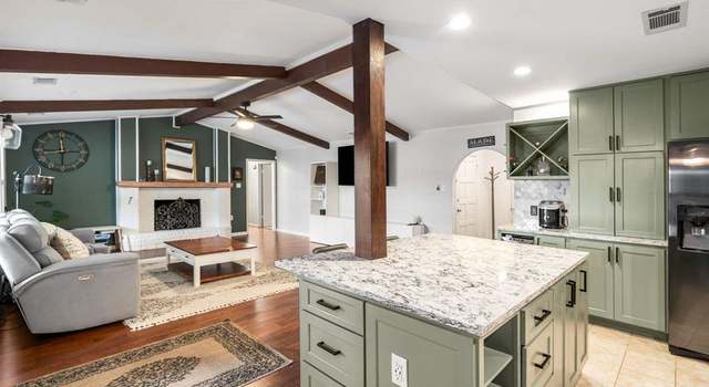 Photo of 1417 Northridge Dr, Carrollton, TX 75006